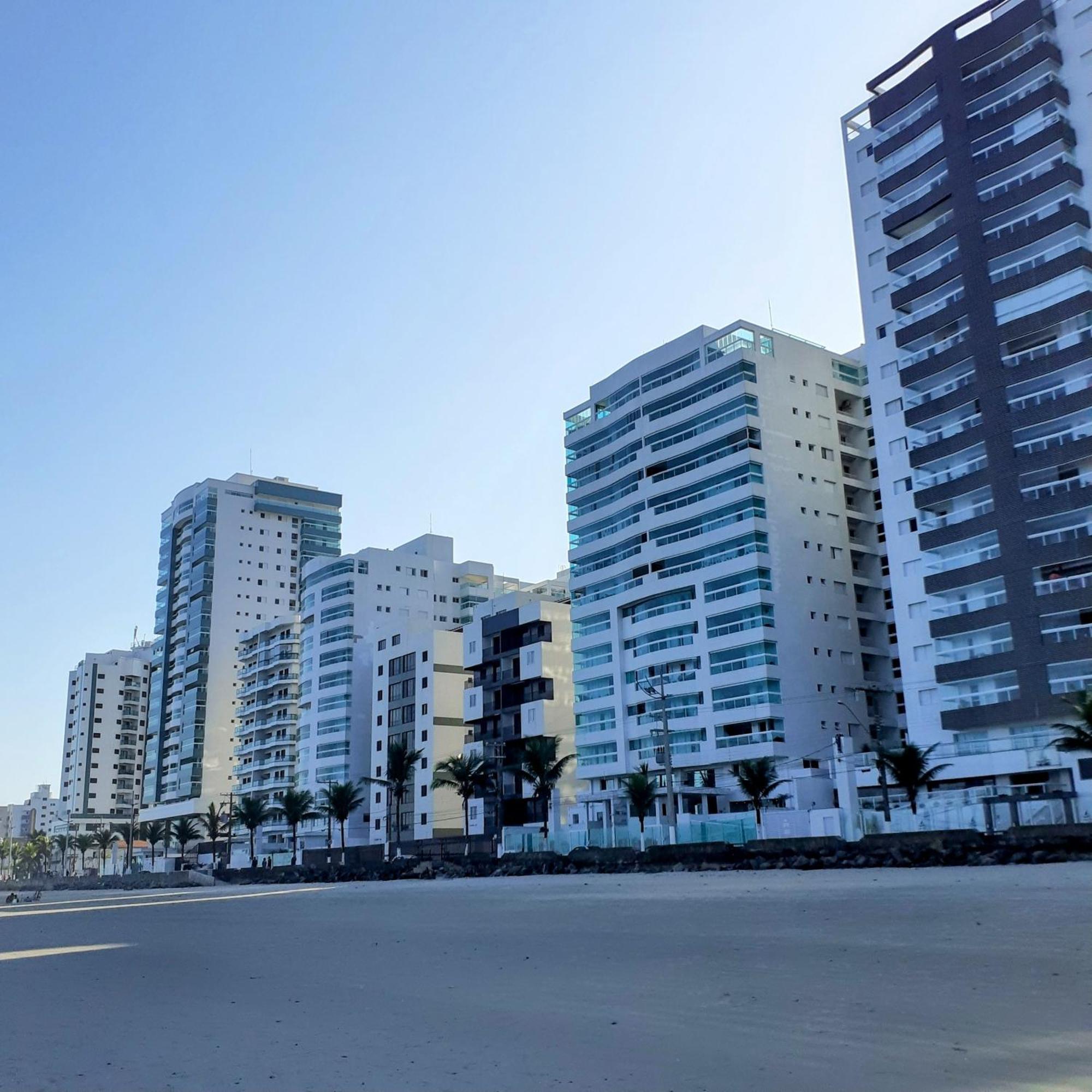 Ap Padrao Pe Na Areia Centro Top Монгагуа Екстер'єр фото